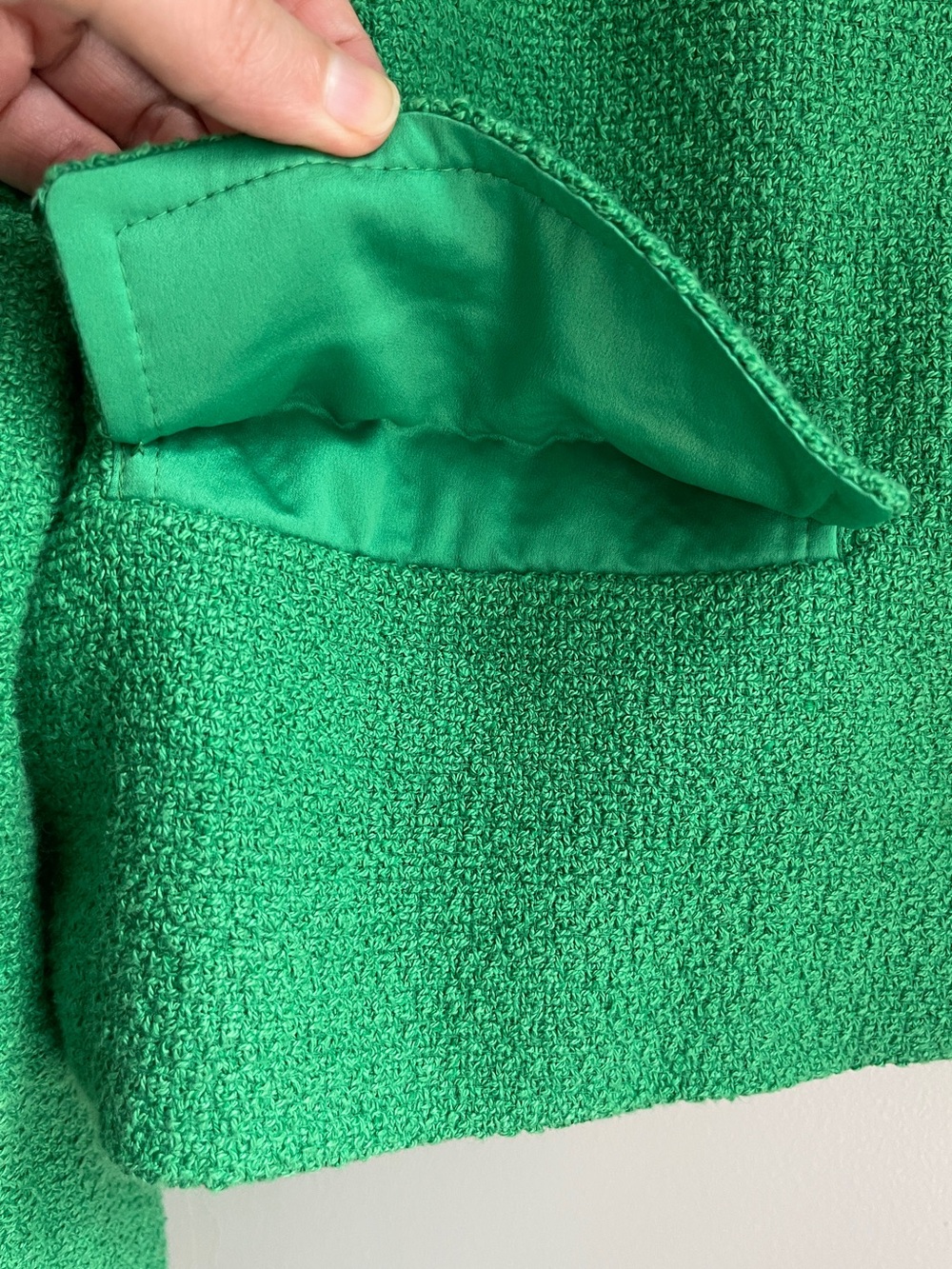 Aritzia Babaton Bright Green Tweed Cropped Blazer Jacket - Picture 9 of 13